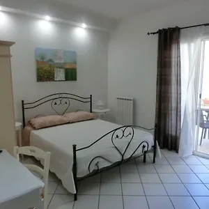 bb-villa-16-pini.lecce-hotels.com/
